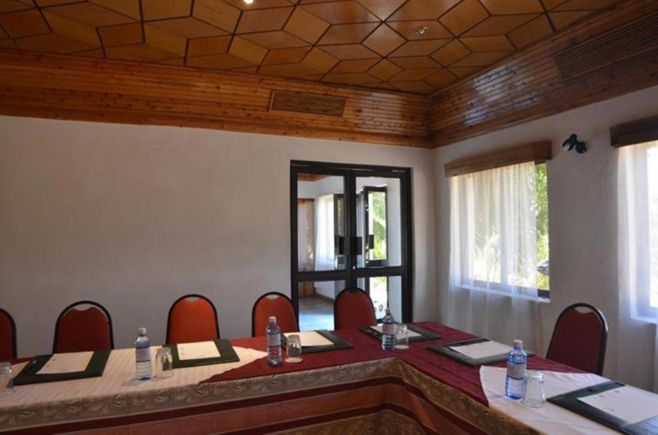 Jacaranda Lake Elementaita Lodge Gilgil Eksteriør bilde