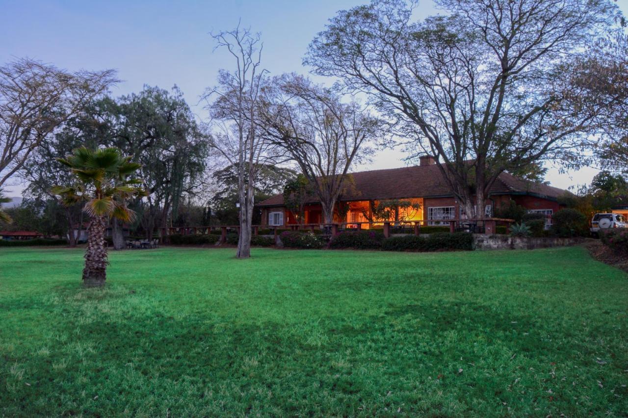 Jacaranda Lake Elementaita Lodge Gilgil Eksteriør bilde