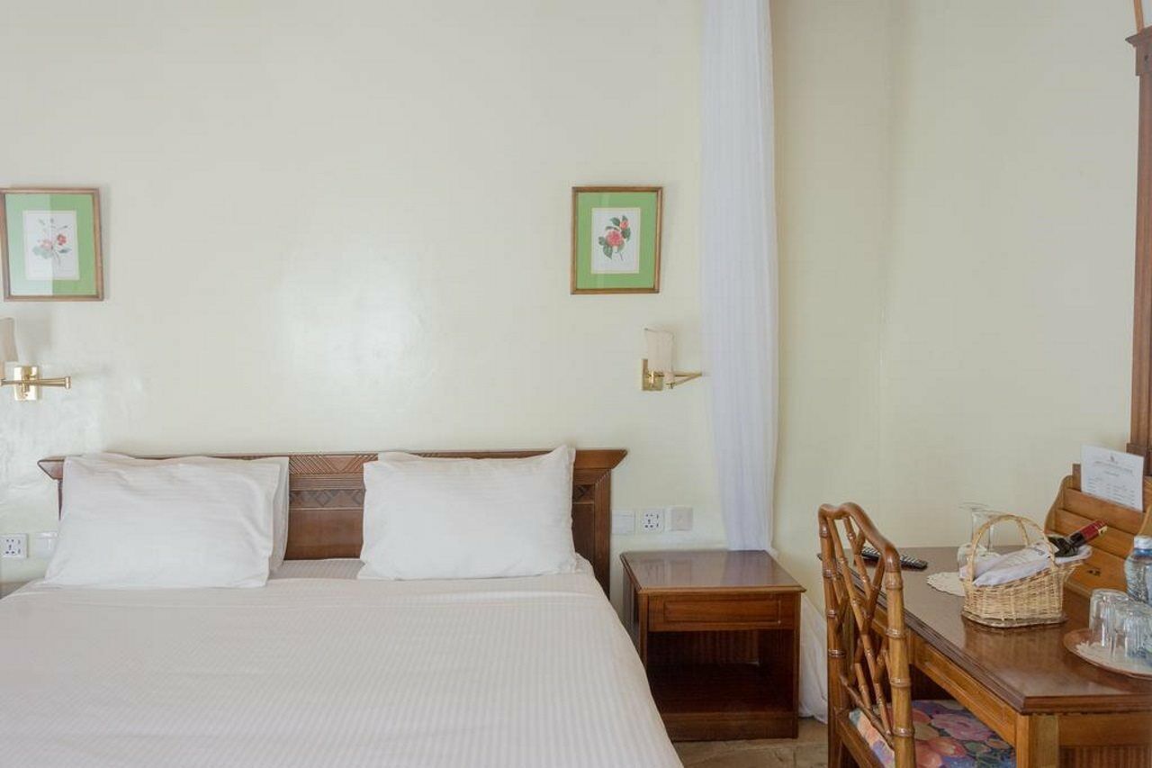 Jacaranda Lake Elementaita Lodge Gilgil Eksteriør bilde